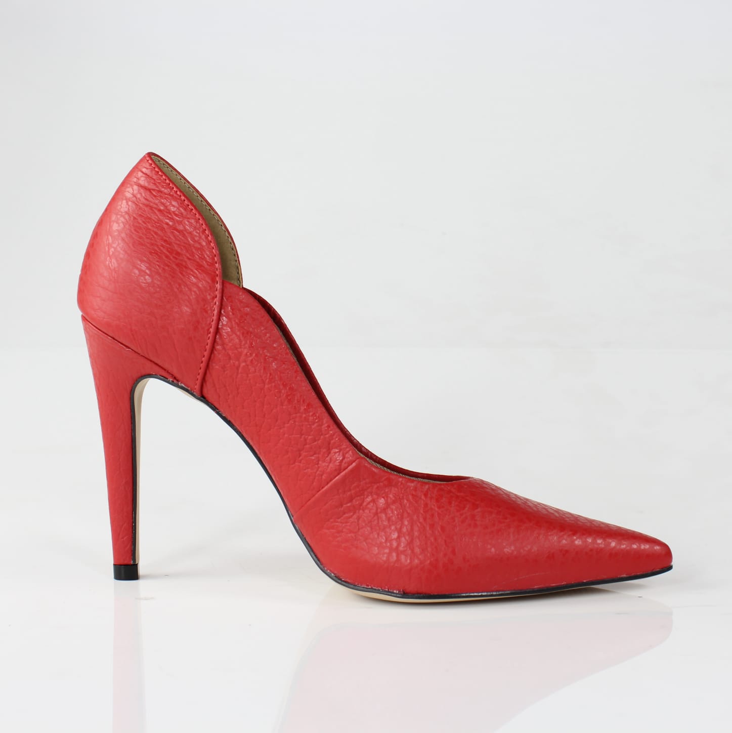 Scarpin Salto Alto Week Shoes Couro Texturizado Vermelho Os Scarpins