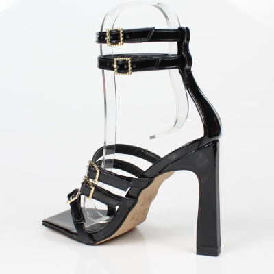 Sandália Salto Alto Preto Verniz Tiras Fivelas Week Shoes