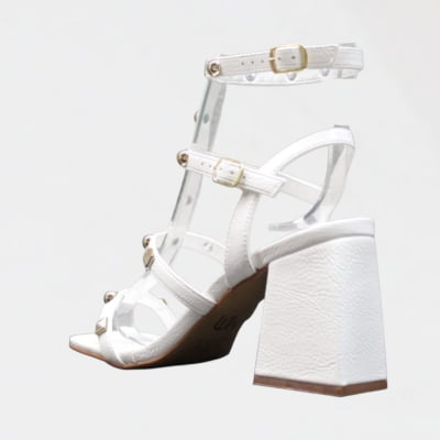 Sandália Salto Grosso Tiras Piramide Dourada Wk Branco