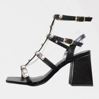 Sandália Salto Grosso Tiras Piramide Dourada Wk Preto